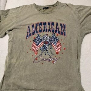 SZ  Mens Zutter Americana Cowboy Graphic Tee in Beige.Flags Bronchos Western